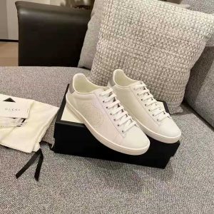 Replica Gucci GG Unisex Ace Sneaker with Interlocking G White Leather 2
