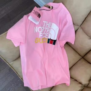 Replica Gucci Men The North Face x Gucci T-Shirt Pink Cotton Jersey Oversize Fit Crewneck 2