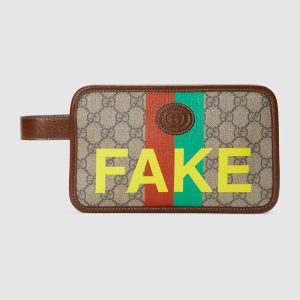 Replica Gucci Unisex ‘Fake/Not’ Print Cosmetic Case GG Supreme Canvas 2