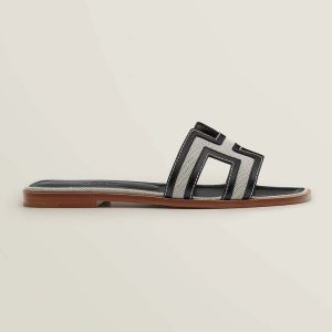 Replica Hermes Women Oran Sandal in Calfskin and H Canvas with Iconic H Cut-Out-Black