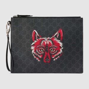 Replica Gucci GG Men Gucci Bestiary Pouch with Wolf in Black and Grey GG Supreme Canvas 2